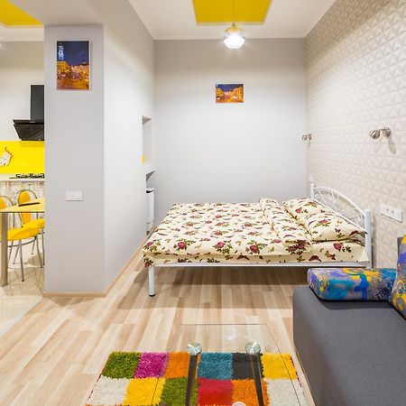 Apartment On Pekarska Street Зі Світлом! Leopoli Esterno foto