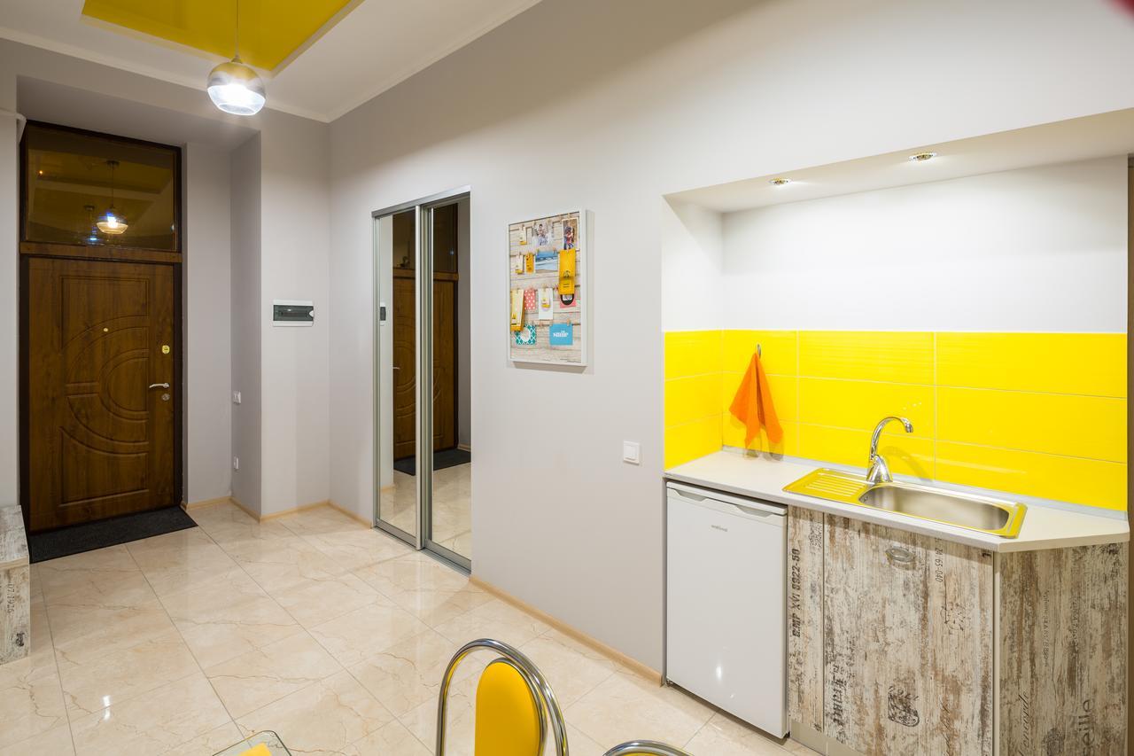 Apartment On Pekarska Street Зі Світлом! Leopoli Esterno foto
